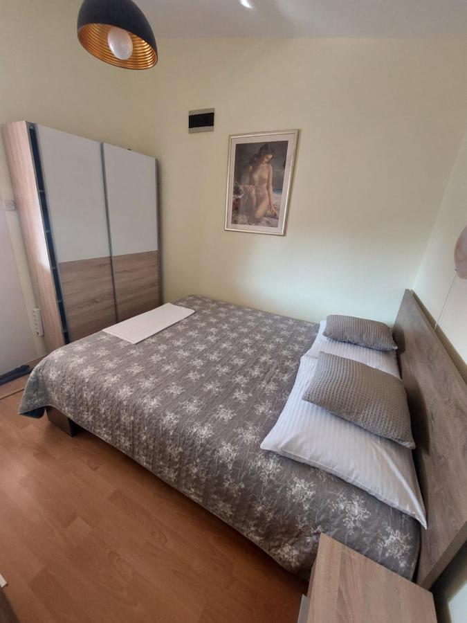 Apartmani Piskoric Vir Exteriér fotografie