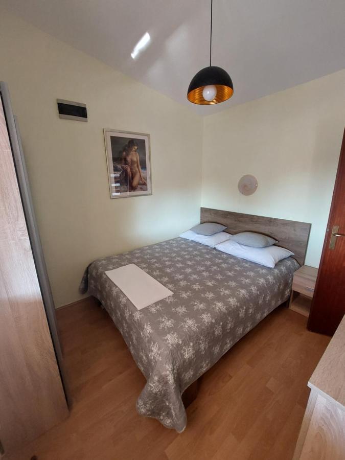 Apartmani Piskoric Vir Exteriér fotografie