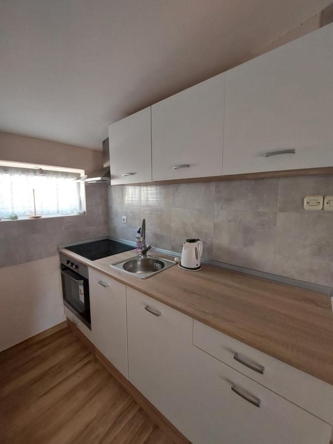 Apartmani Piskoric Vir Exteriér fotografie