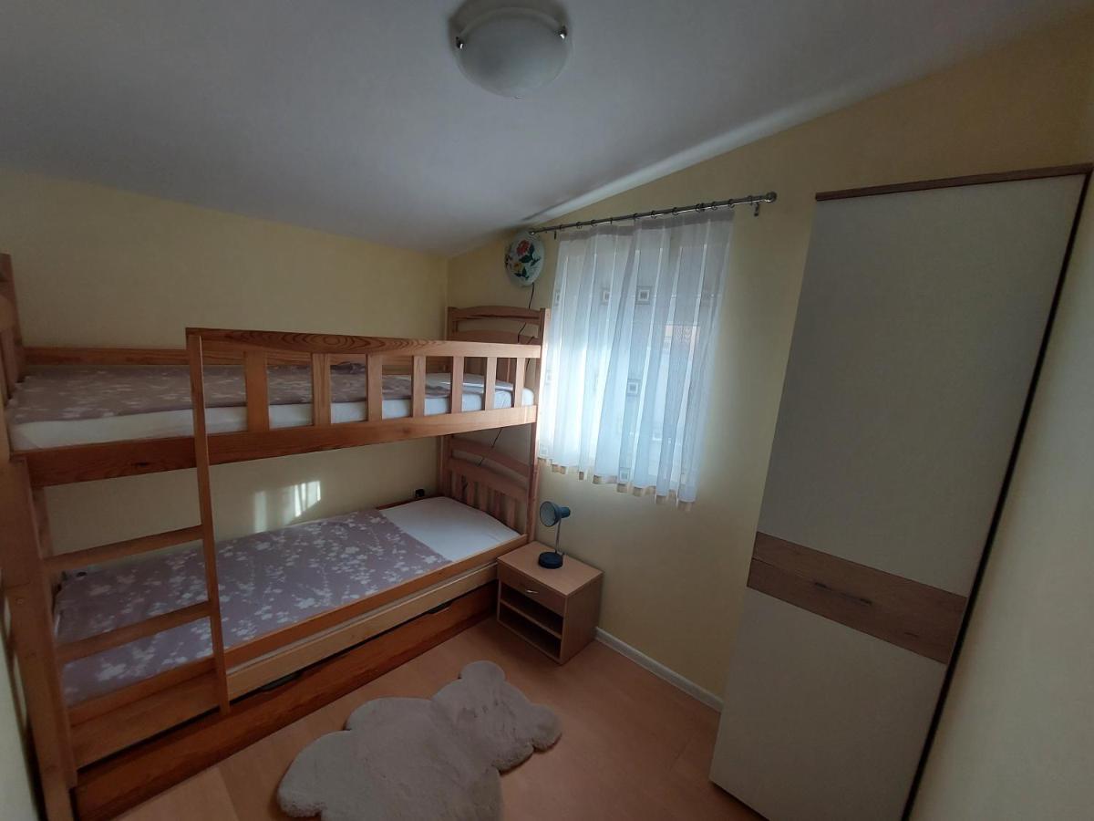 Apartmani Piskoric Vir Exteriér fotografie